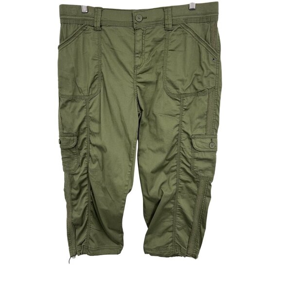 Style Co Womens Olive Green Capri Cargo Pants Size 12 Comfort Waist Mid Rise New - Picture 1 of 10